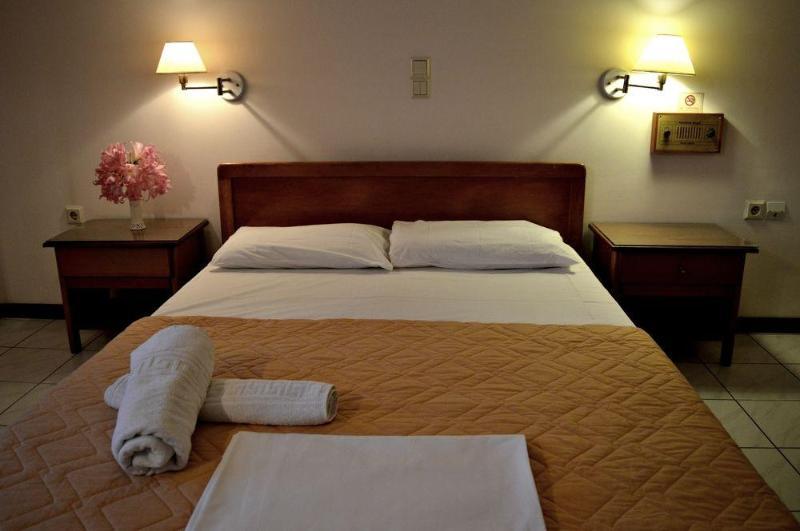 Chryssi Akti Hotel Аргасі Екстер'єр фото